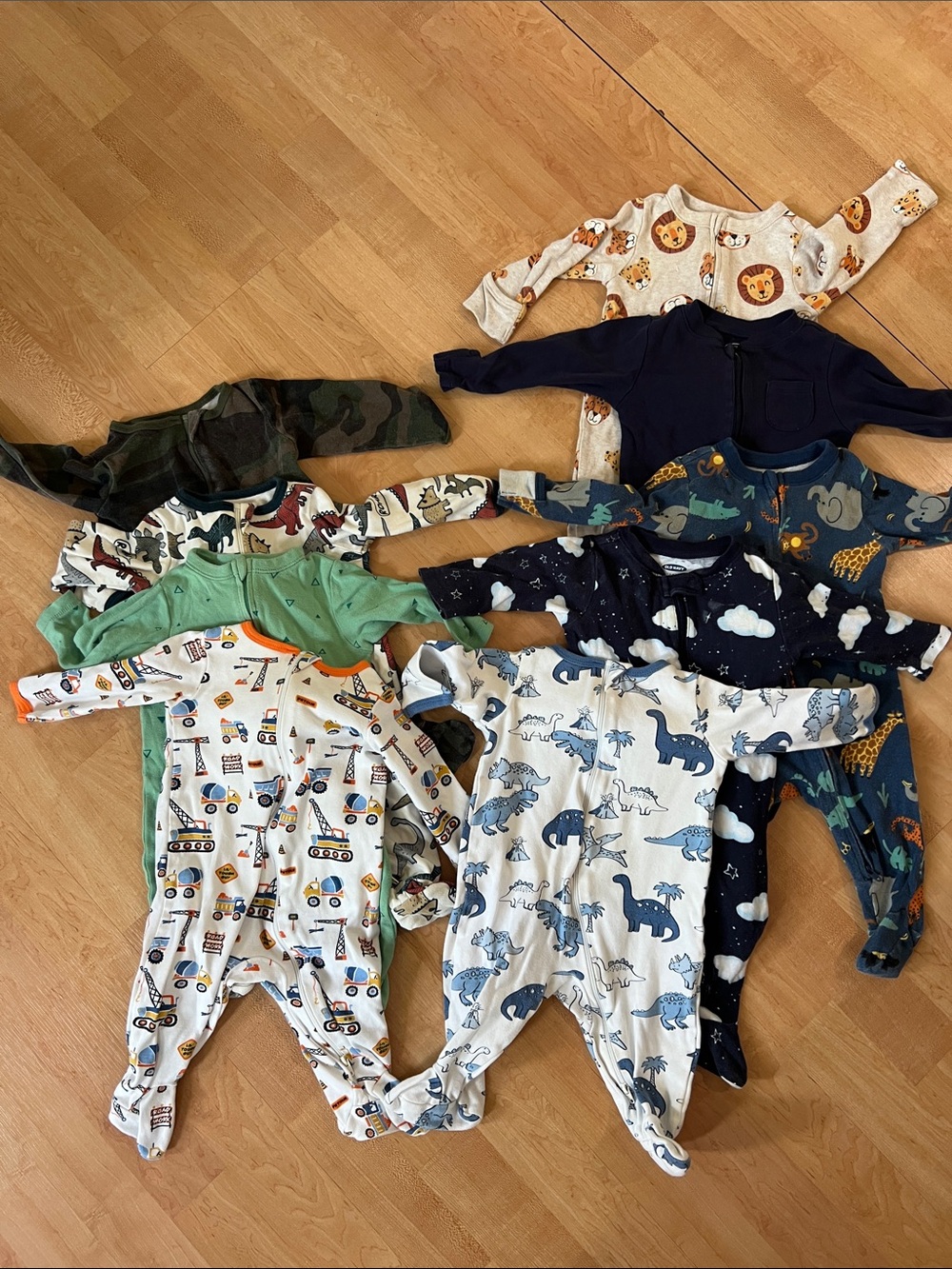 Lot of 9 Sleep n Play Footie Pajamas Old Navy Wonder Nation 3-6M 6M